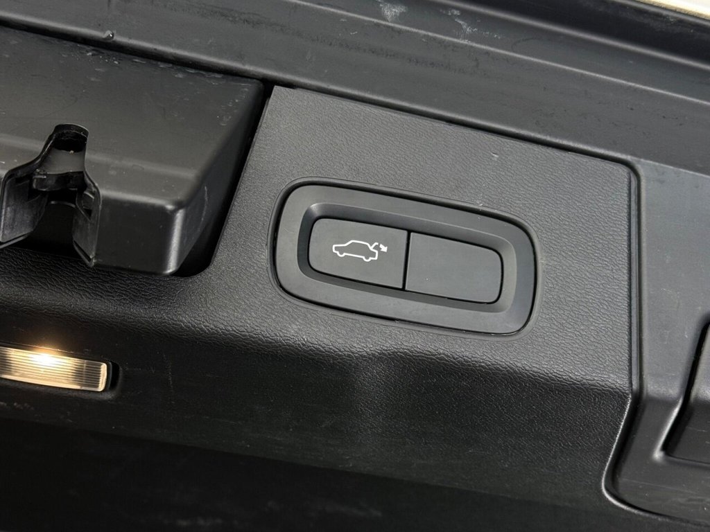 Used Volvo XC60 2020 for sale - 75770972: Photo 13
