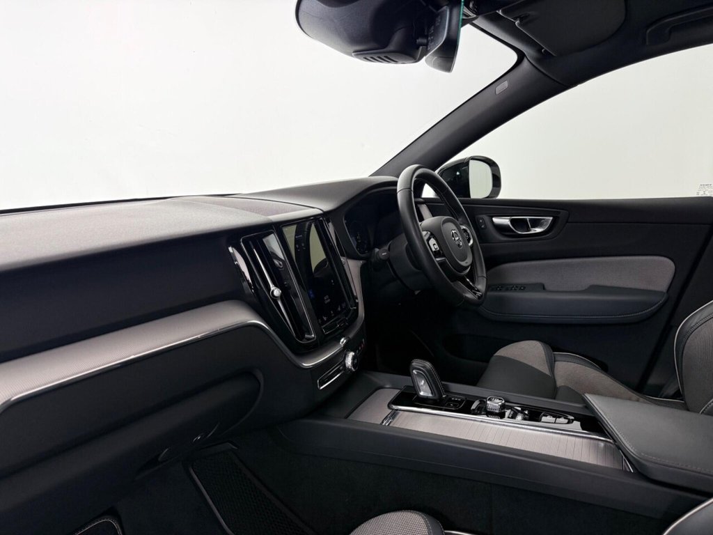 Used Volvo XC60 2020 for sale - 75770972: Photo 22