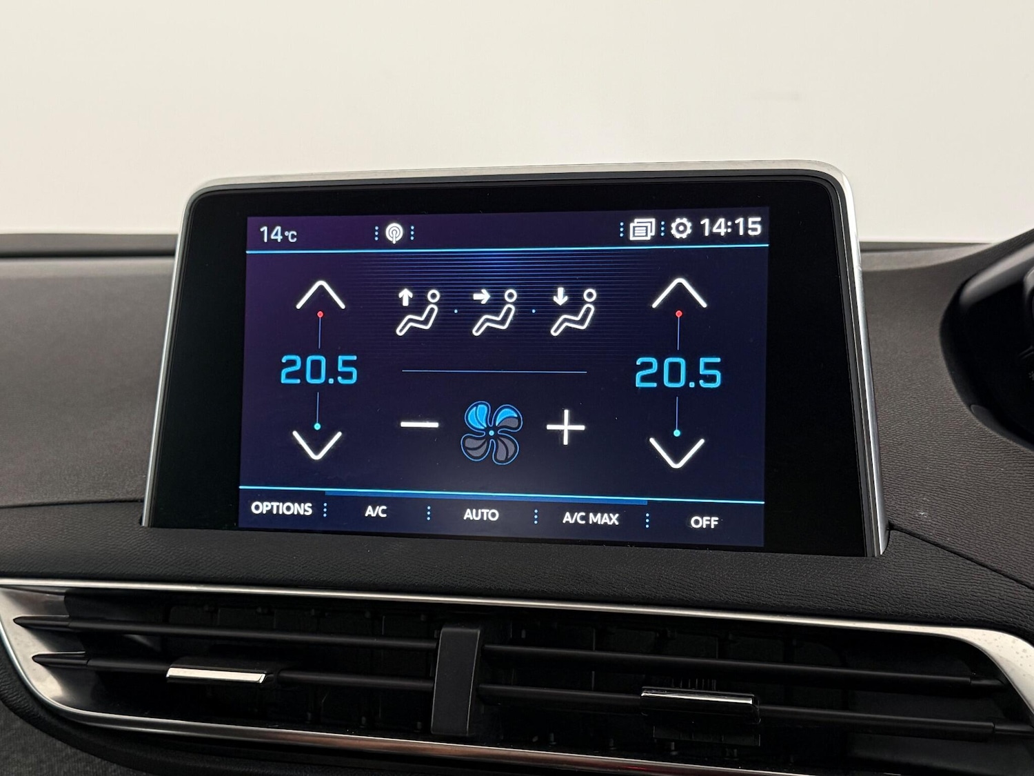 Used Peugeot 3008 2018 for sale - 77259922: Photo 25