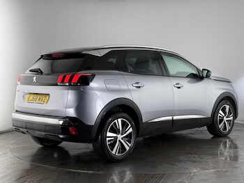 Used Peugeot 3008 2018 for sale - 77259922: Photo