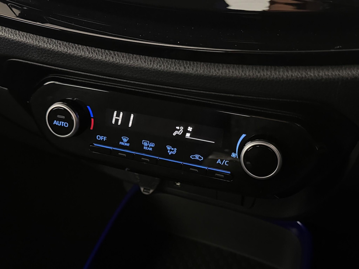 Used Toyota Aygo X 2022 for sale - 77181369: Photo 25