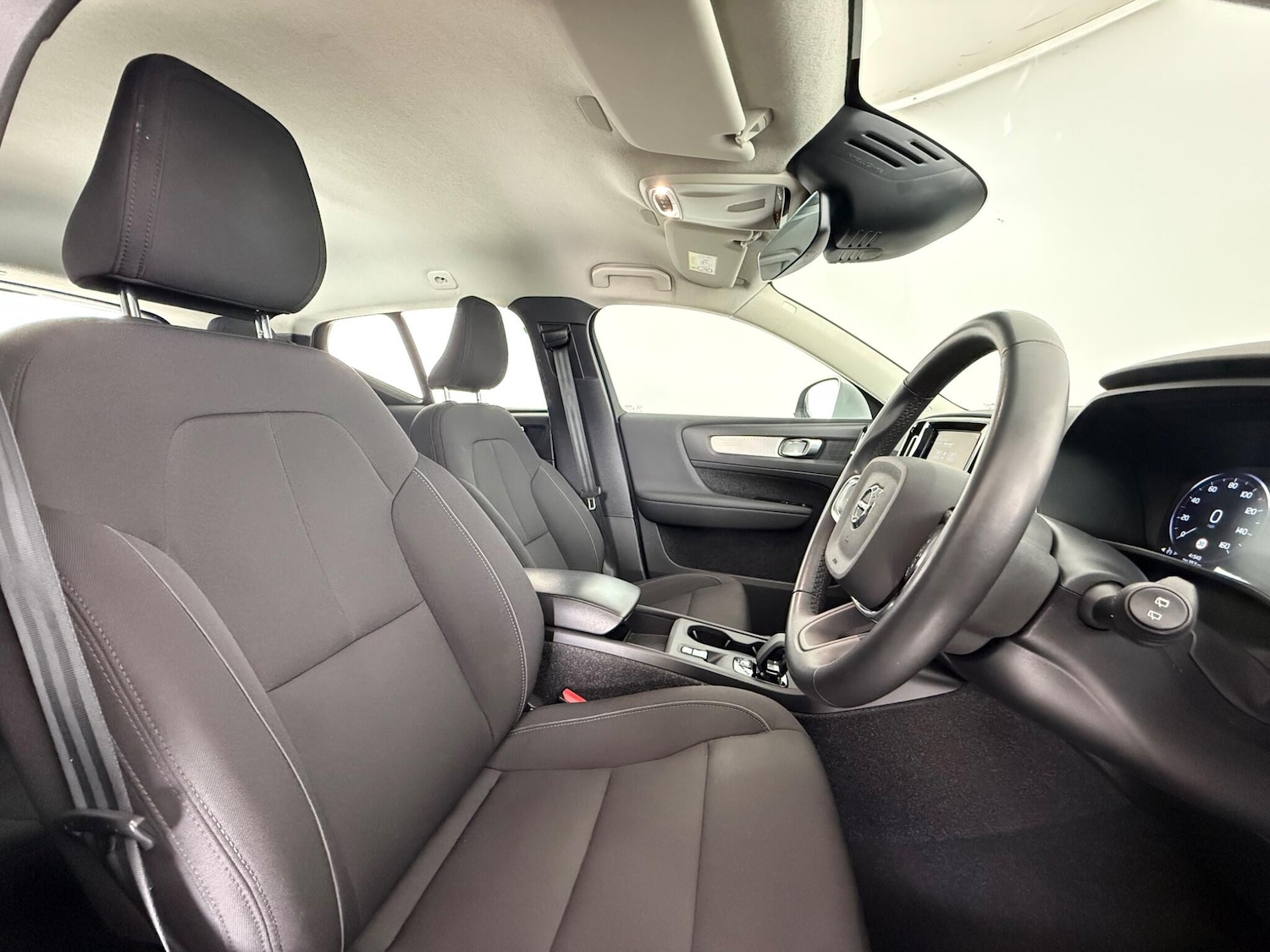 Used Volvo XC40 2021 for sale - 77412434: Photo 11