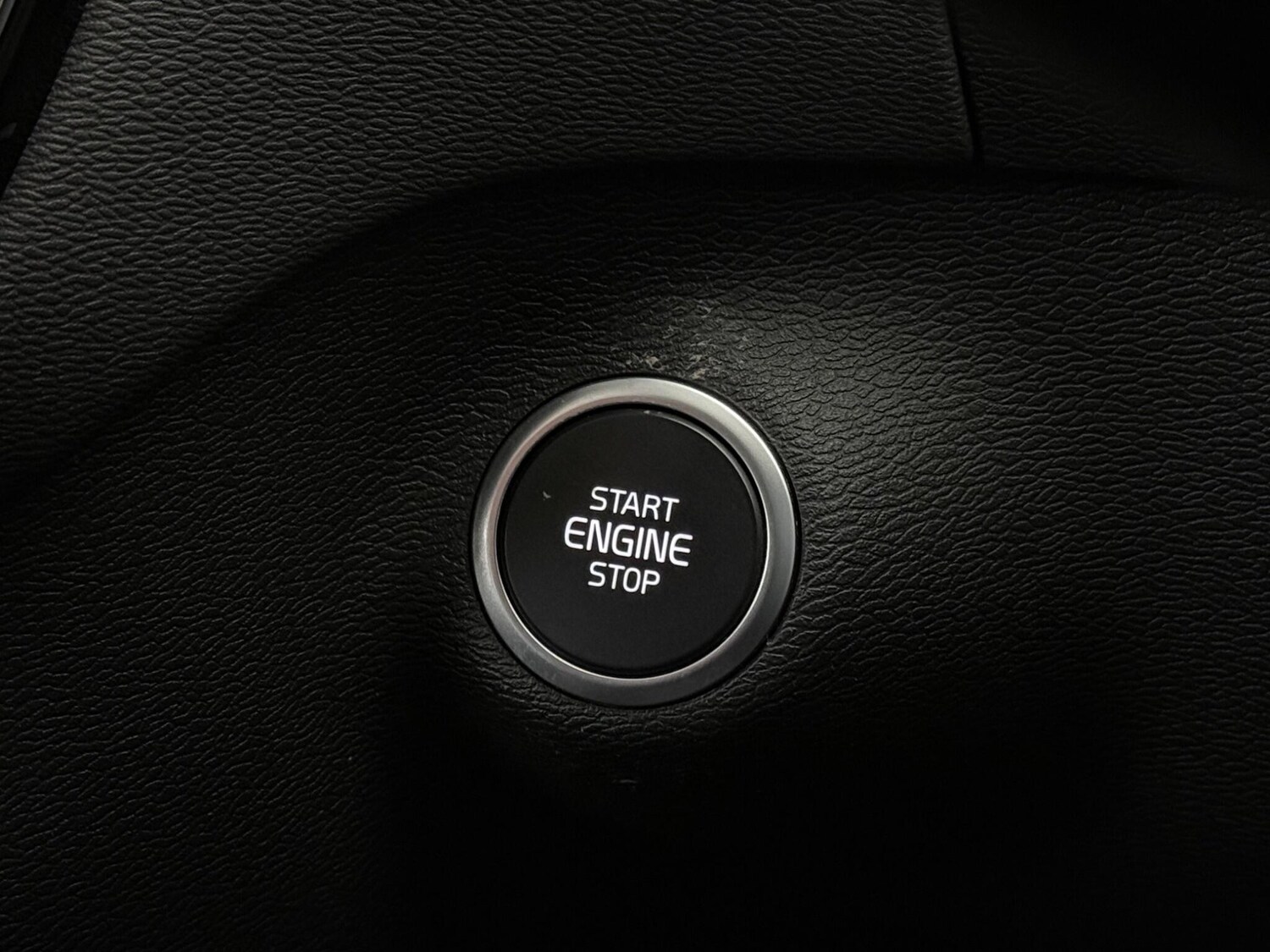 Used Volvo XC40 2021 for sale - 77412434: Photo 18