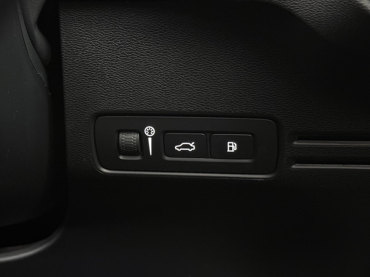 Used Volvo XC40 2021 for sale - 77412434: Photo 19