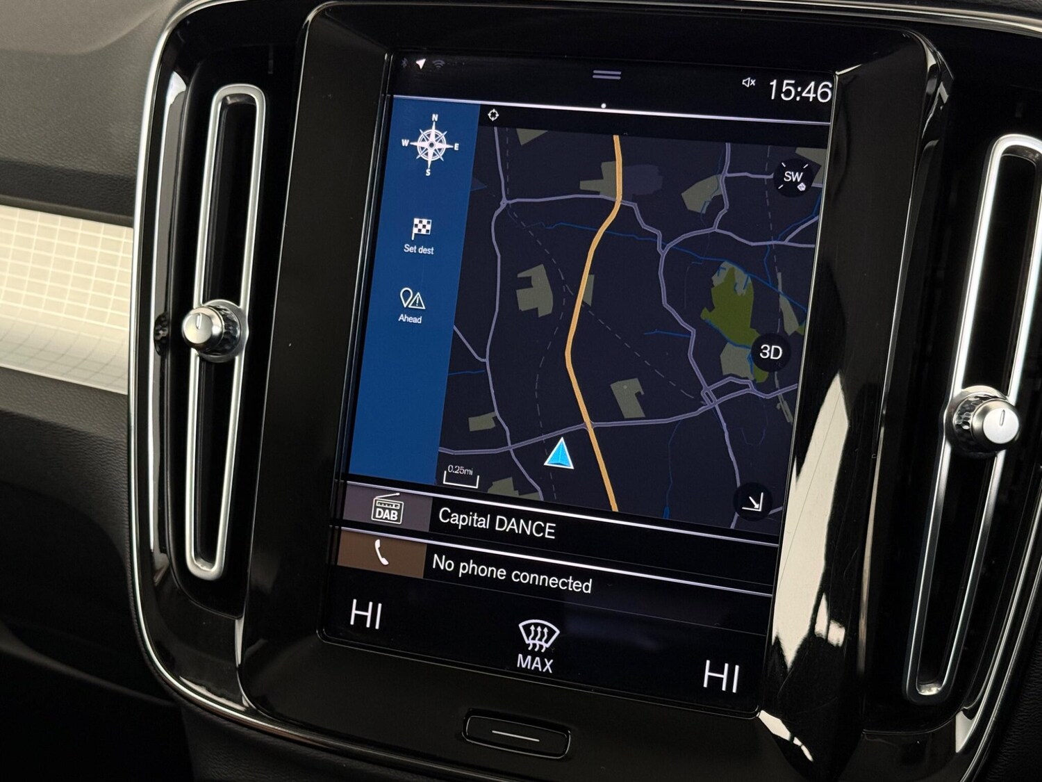 Used Volvo XC40 2021 for sale - 77412434: Photo 25