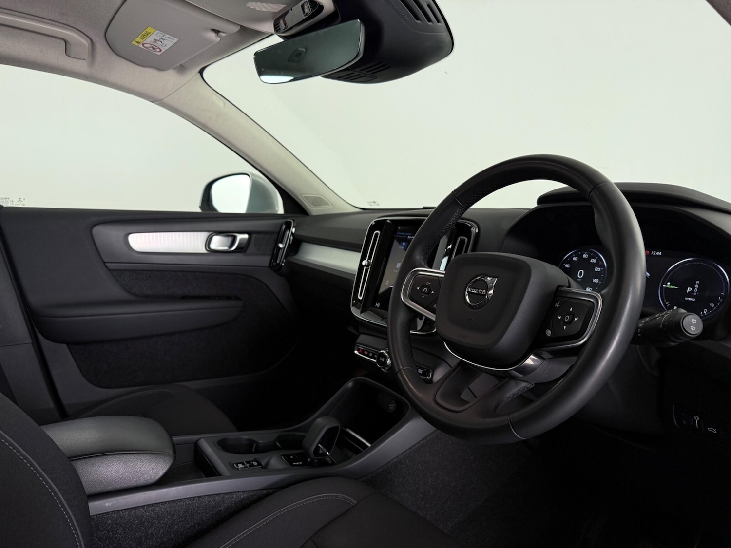 Used Volvo XC40 2021 for sale - 77412434: Photo 9