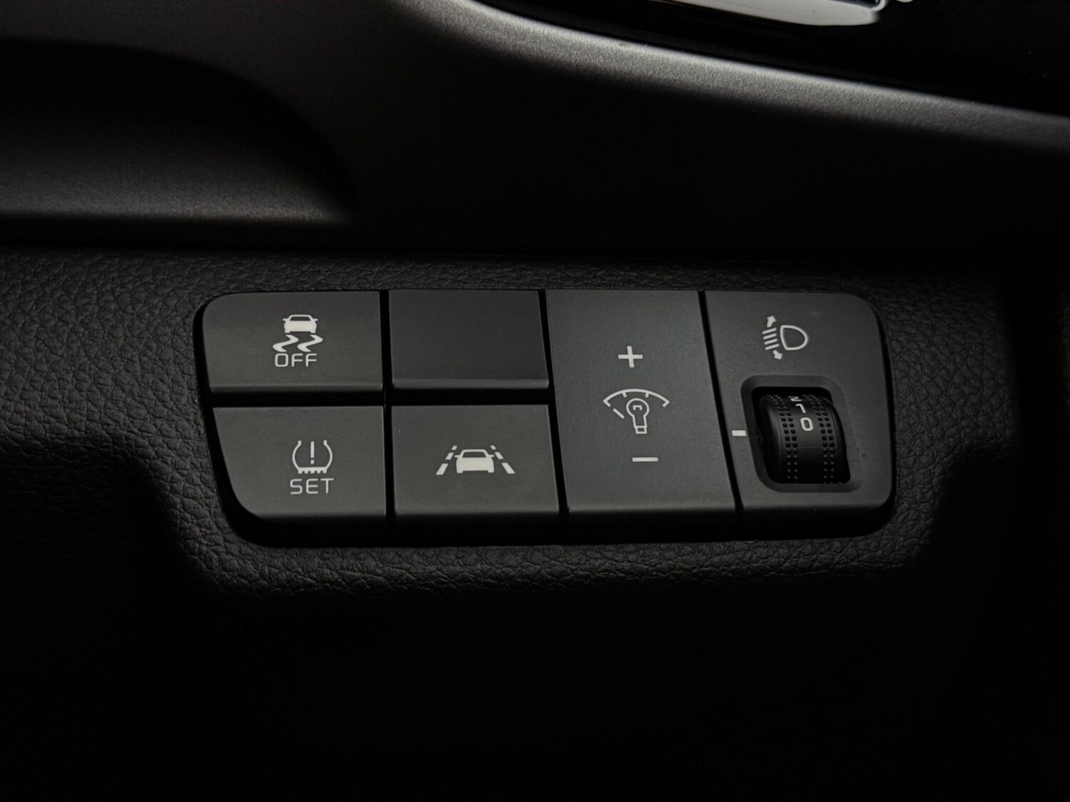 Used Kia Stonic 2019 for sale - 77626410: Photo 27