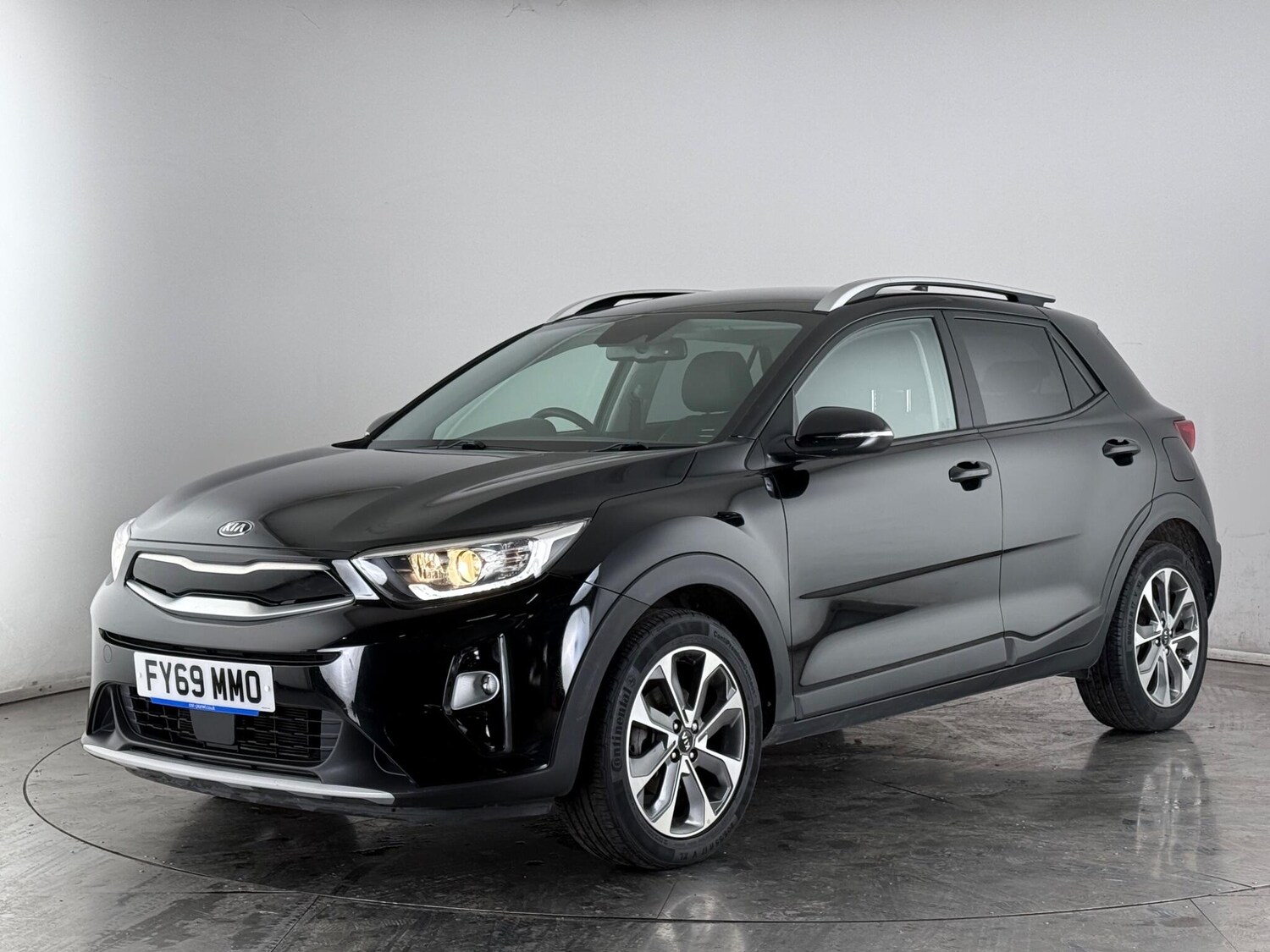 Used Kia Stonic 2019 for sale - 77626410: Photo 3