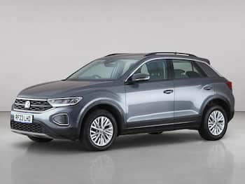 Used Volkswagen T-Roc 2023 for sale - 79431022: Photo