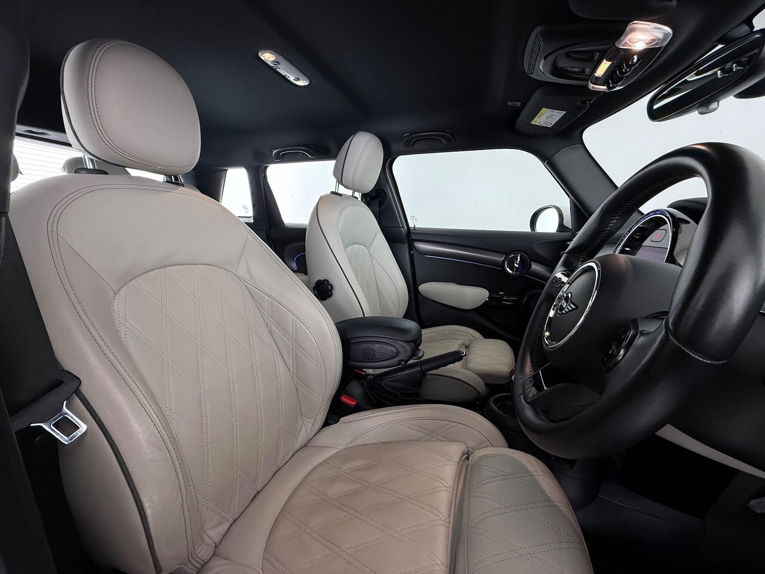 Used MINI Hatch 2022 for sale - 77246839: Photo 11