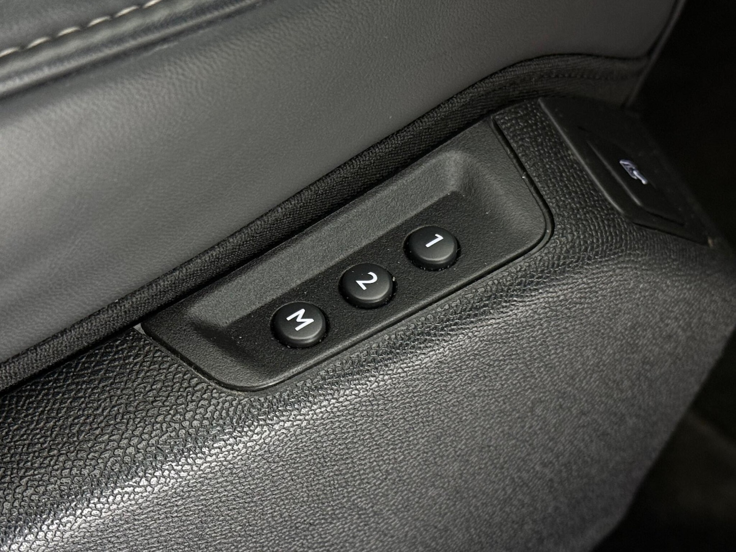 Used DS Automobiles DS 7 2023 for sale - 77260100: Photo 11