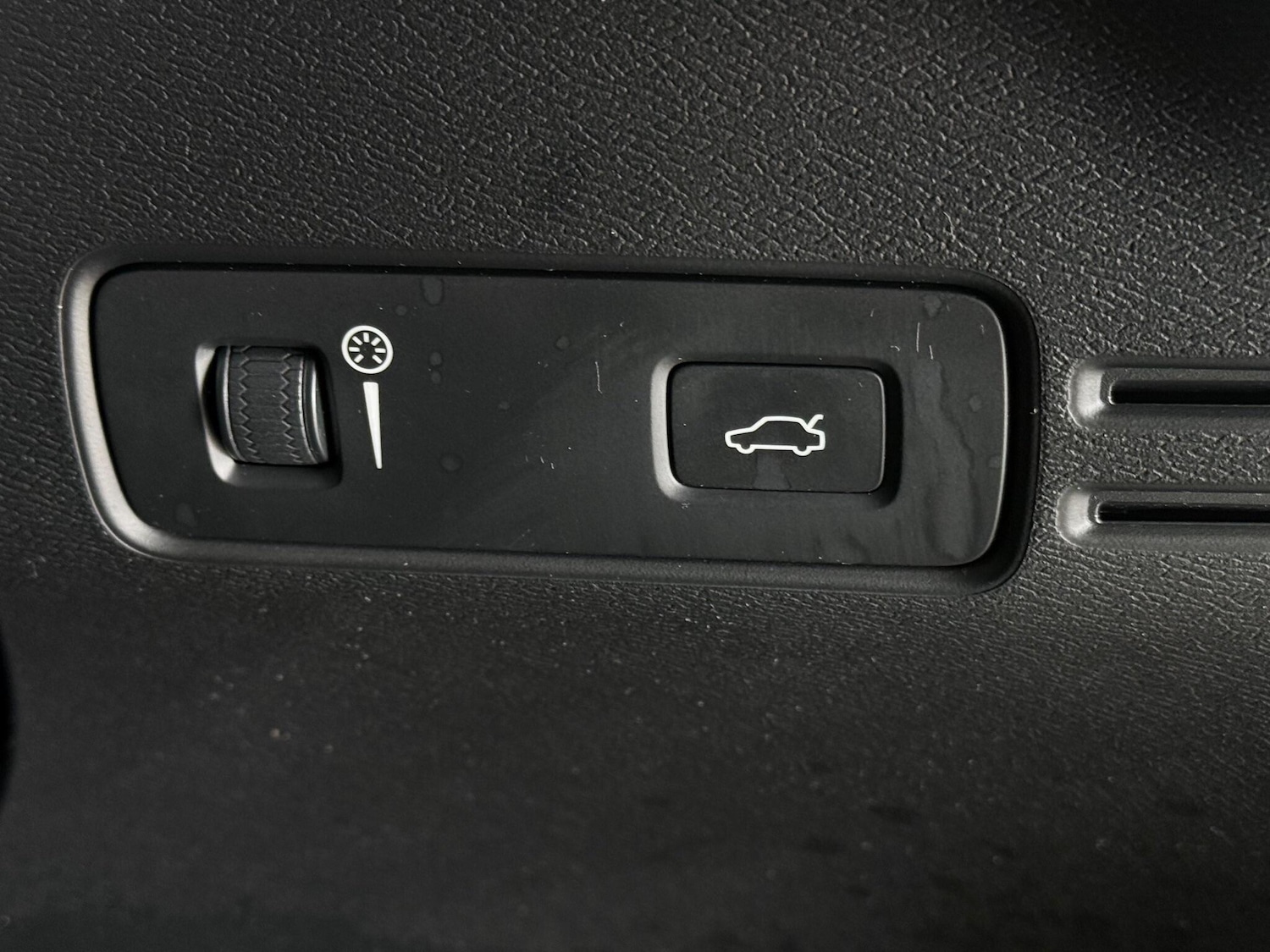 Used Volvo XC40 2019 for sale - 77180794: Photo 22