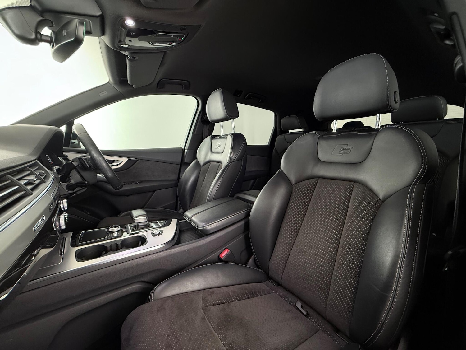 Used Audi Q7 2019 for sale - 77946927: Photo 16