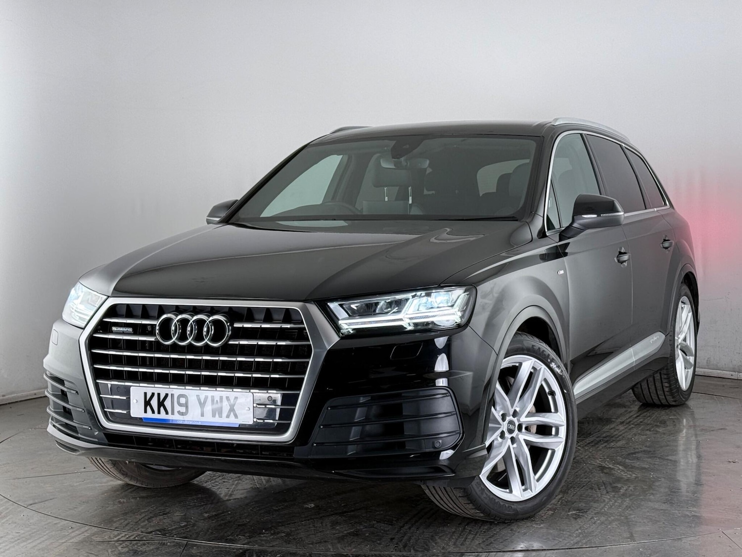 Used Audi Q7 2019 for sale - 77946927: Photo 36