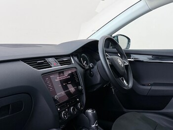 Used Skoda Octavia 2020 for sale - 78574278: Photo