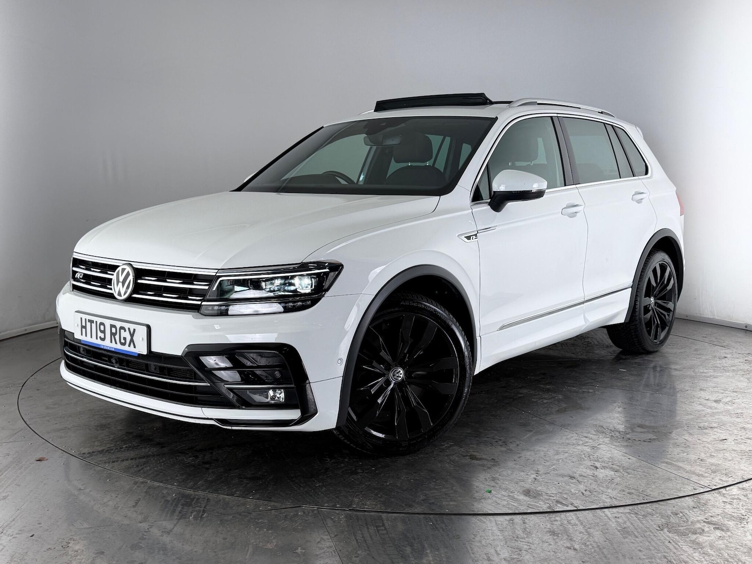 Used Volkswagen Tiguan 2019 for sale - 76468274: Photo 50
