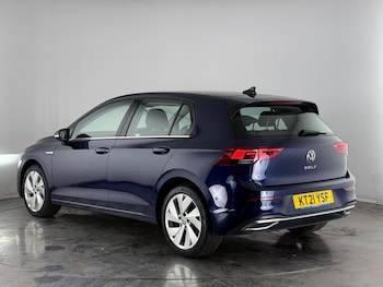 Used Volkswagen Golf 2021 for sale - 76468386: Photo