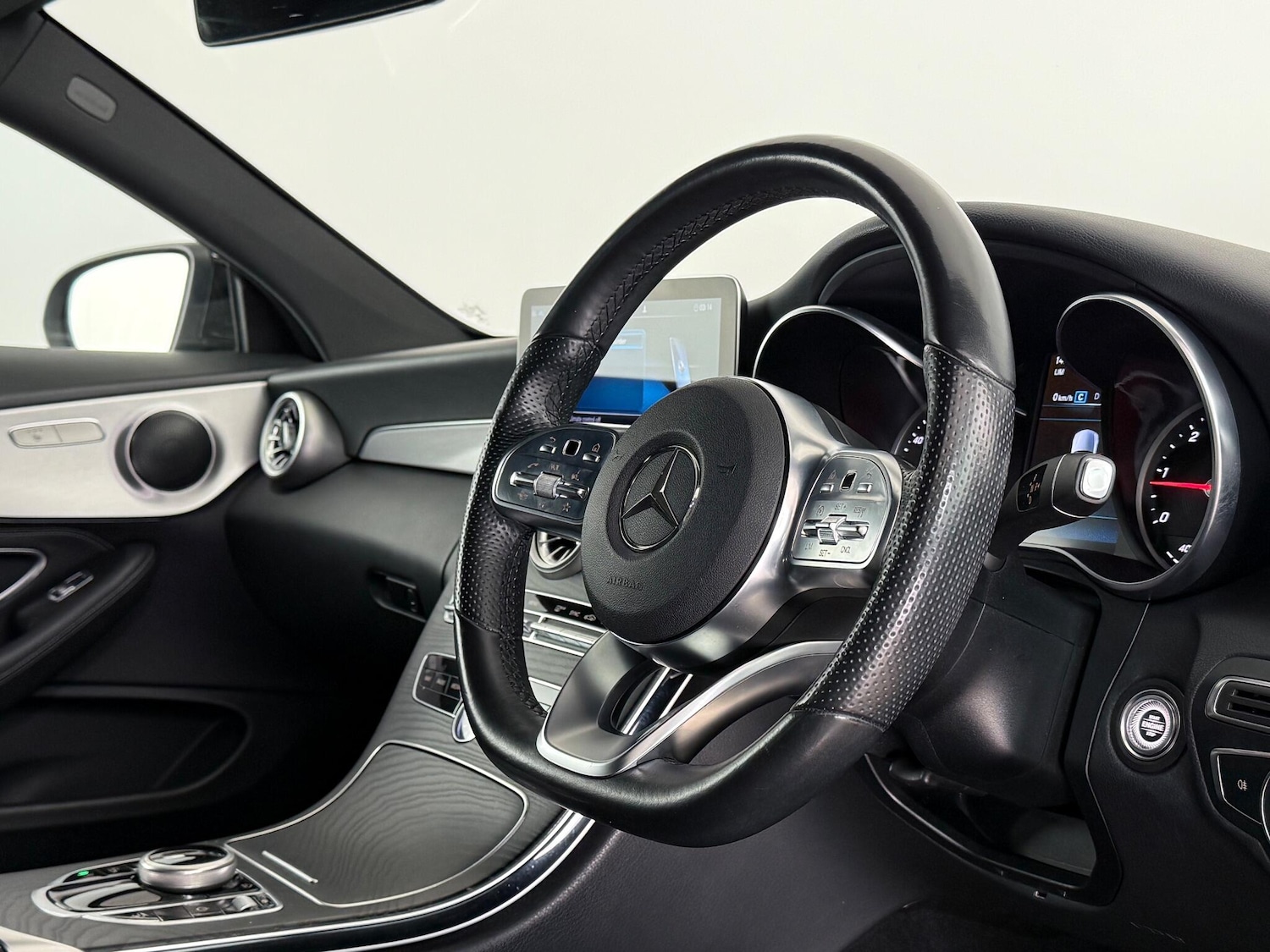 Used Mercedes-Benz C Class 2020 for sale - 77259485: Photo 15