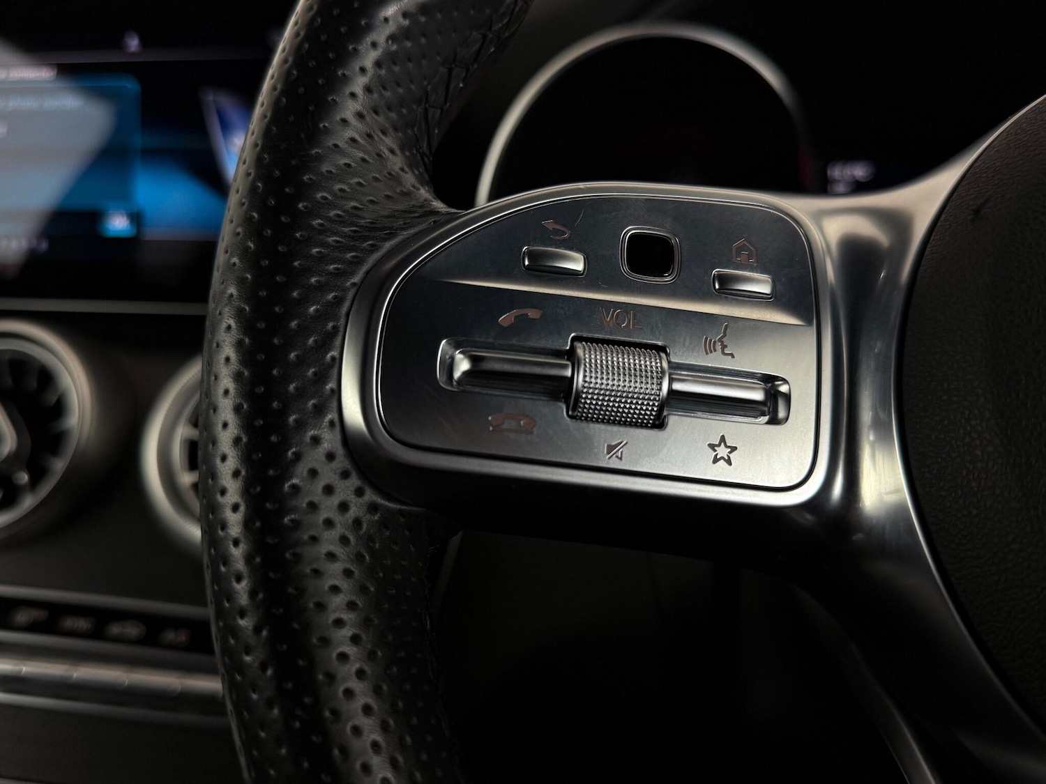 Used Mercedes-Benz C Class 2020 for sale - 77259485: Photo 16