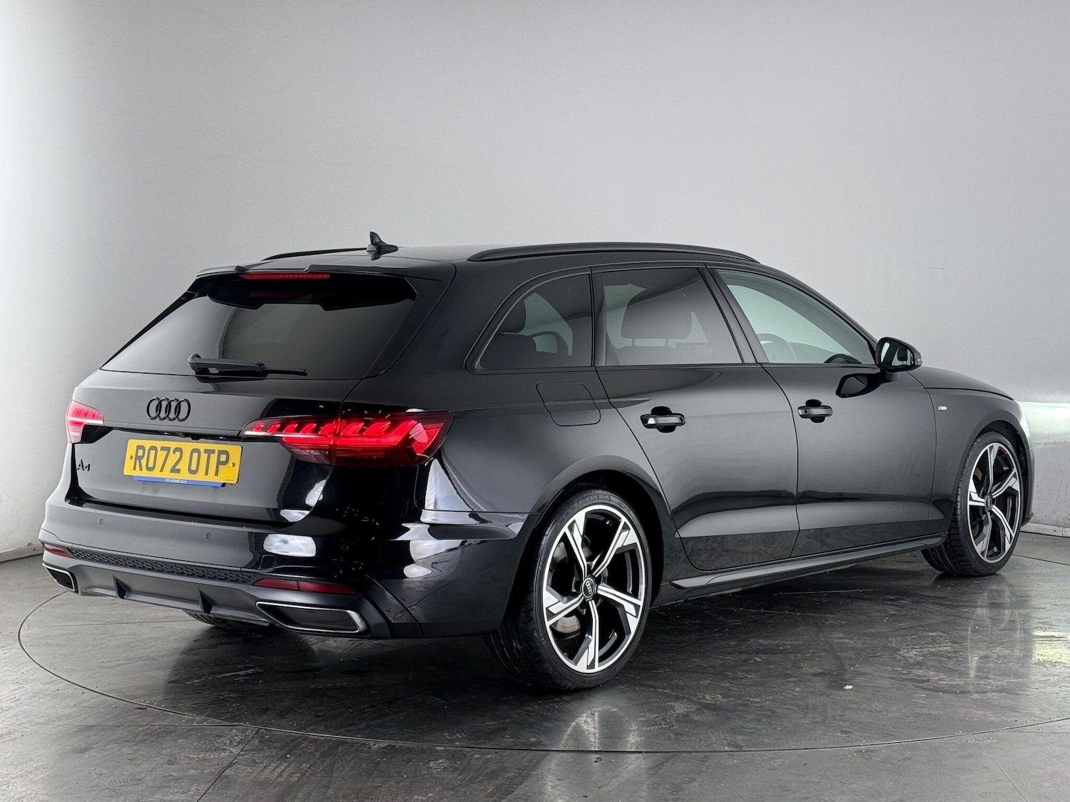 Used Audi A4 2022 for sale - 77246349: Photo 6