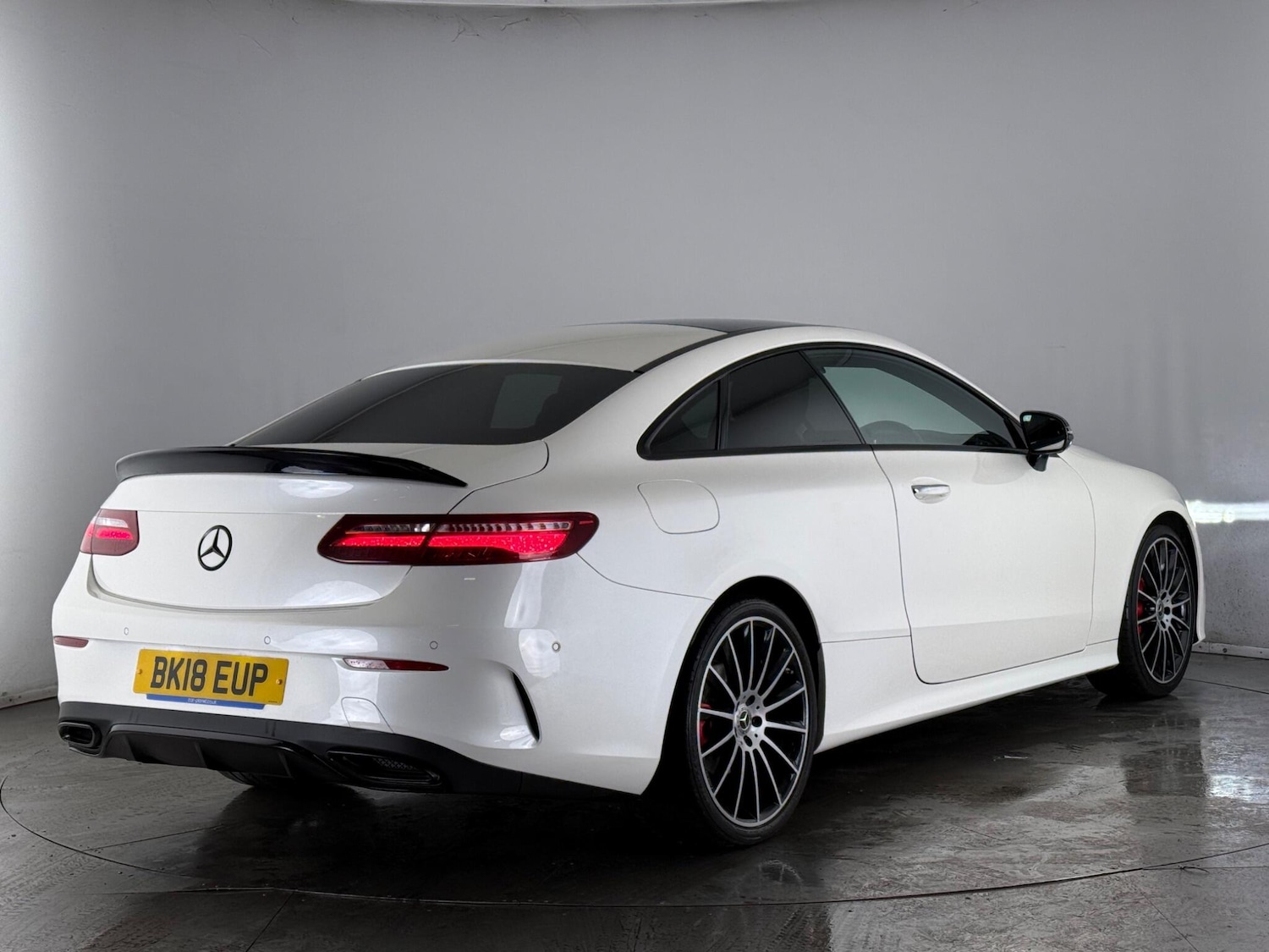 Used Mercedes-Benz E Class 2018 for sale - 77511481: Photo 3