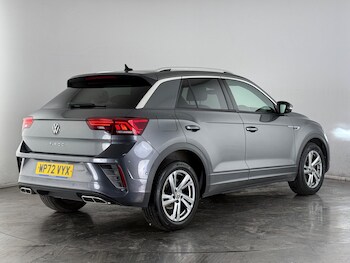 Used Volkswagen T-Roc 2023 for sale - 77754439: Photo