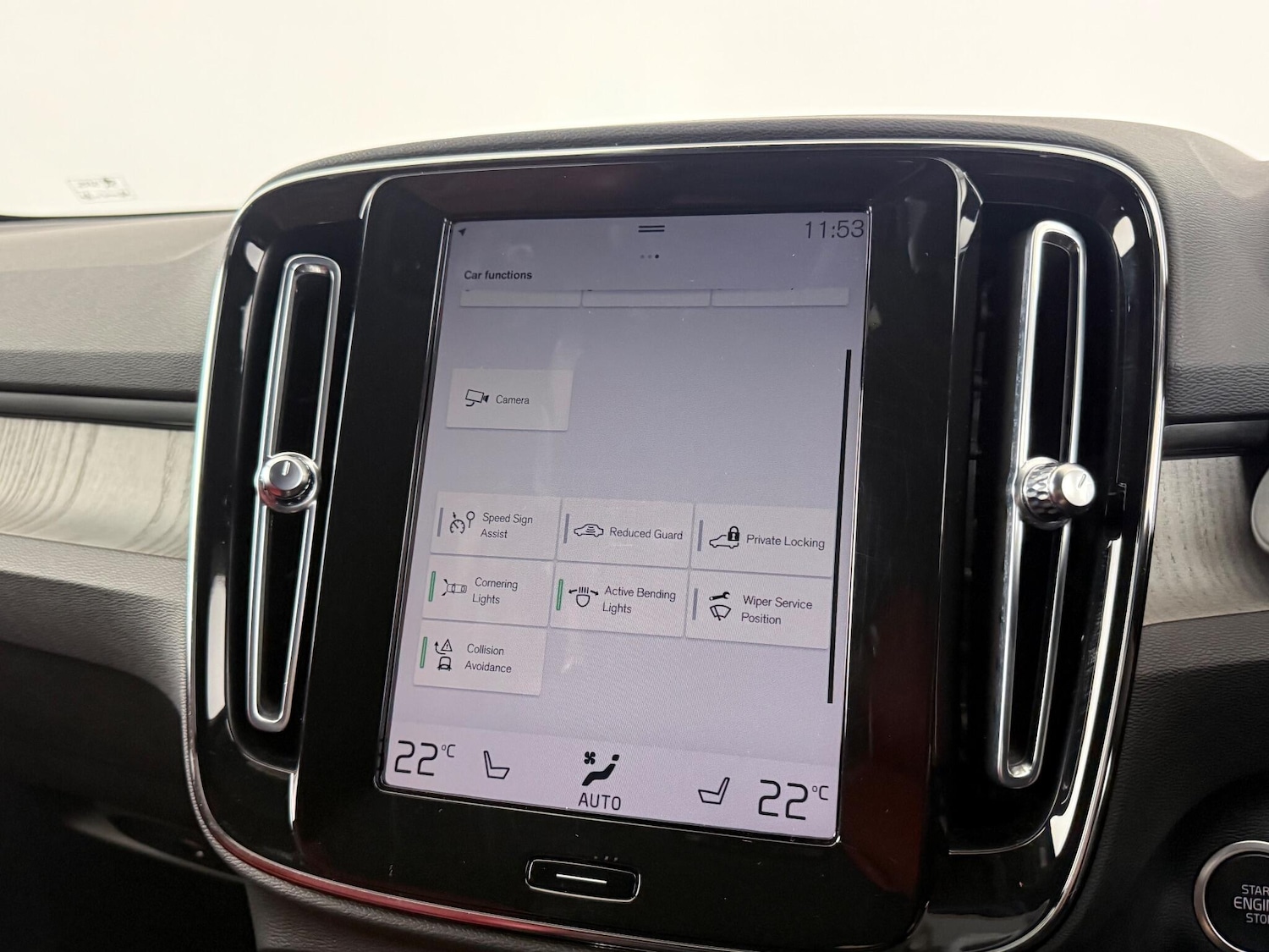 Used Volvo XC40 2020 for sale - 77259793: Photo 29