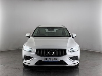 Used Volvo V60 2021 for sale - 76323561: Photo