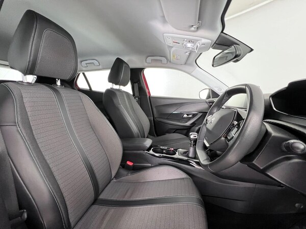 Used Peugeot 2008 2021 for sale - 74443210: Photo 14