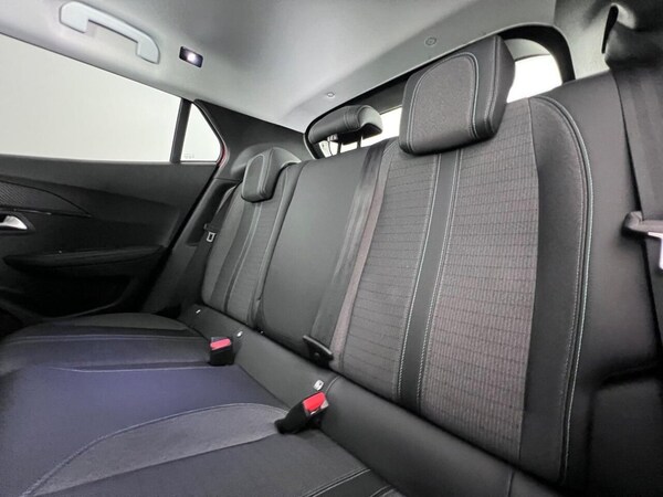 Used Peugeot 2008 2021 for sale - 74443210: Photo 16