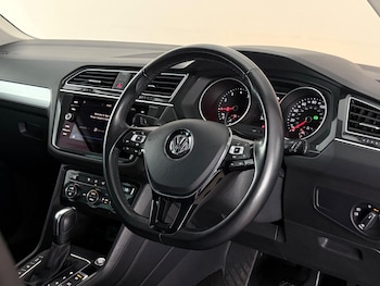 Used Volkswagen Tiguan 2019 for sale - 79117046: Photo