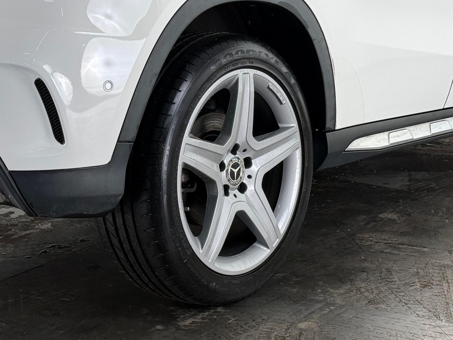 Used Mercedes-Benz GLA 2018 for sale - 77180889: Photo 11