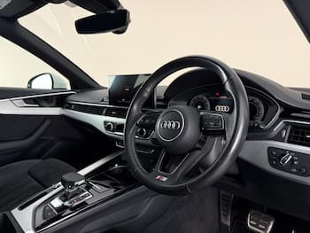 Used Audi A4 Avant 2020 for sale - 79633108: Photo