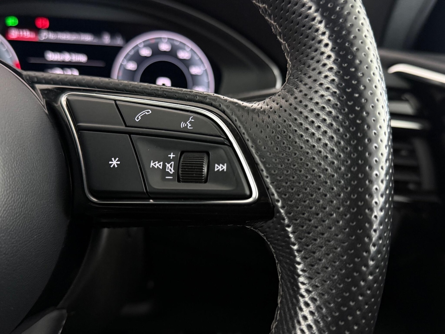 Used Audi A4 Avant 2022 for sale - 77221861: Photo 25