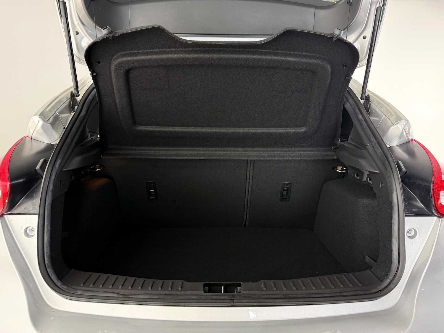 Used Ford Focus 2017 for sale - 76468193: Photo 11