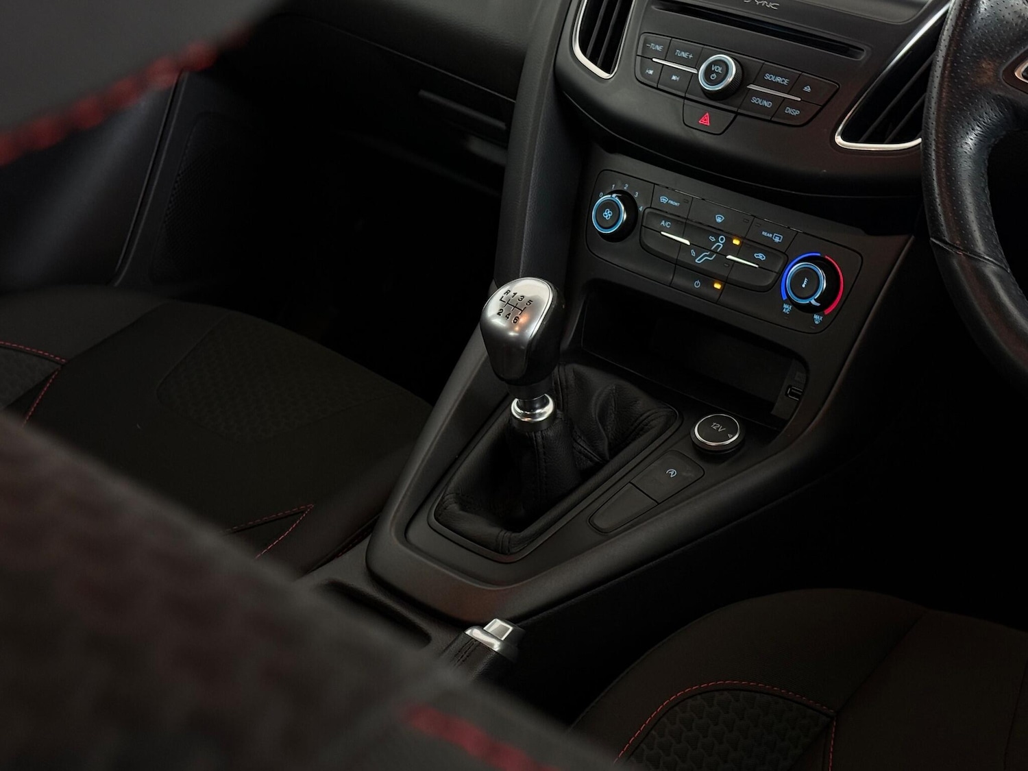 Used Ford Focus 2017 for sale - 76468193: Photo 41