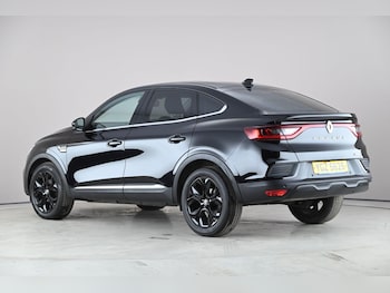 Used Renault Arkana 2023 for sale - 78078640: Photo