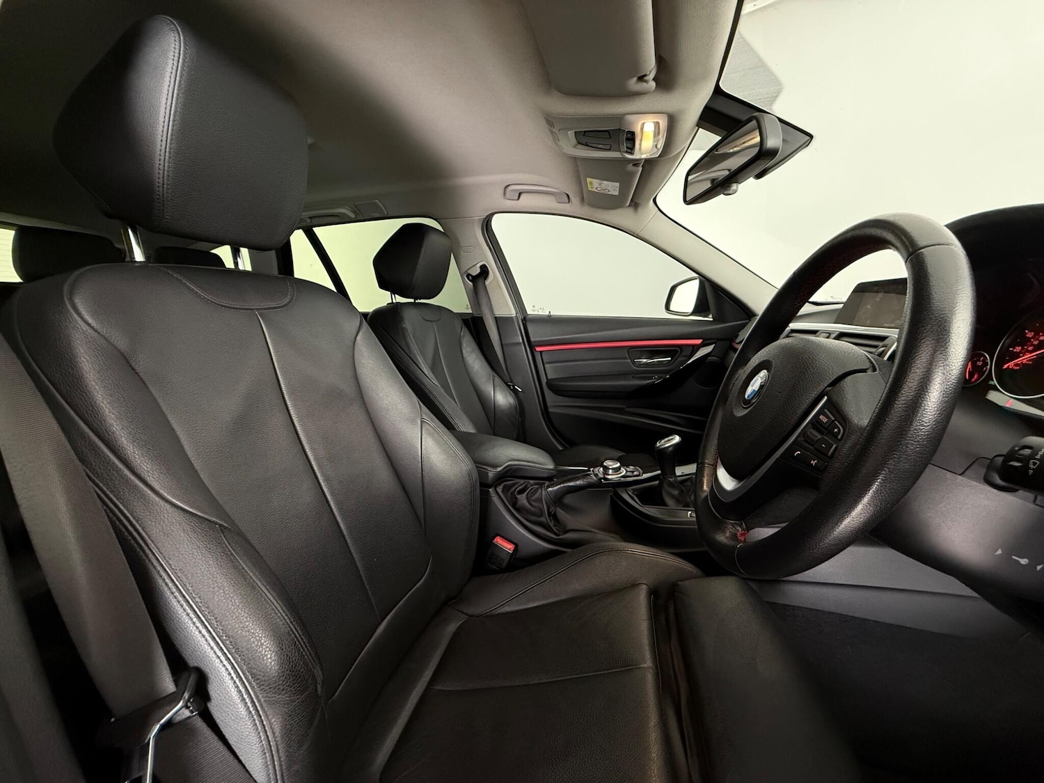 Used BMW 3 Series 2017 for sale - 77809252: Photo 12