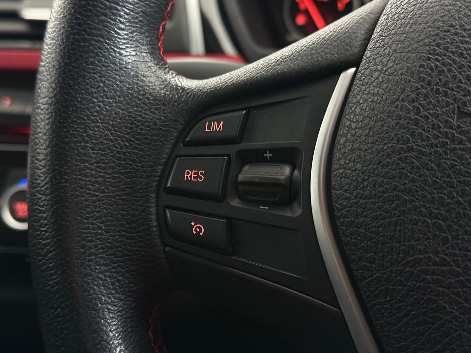 Used BMW 3 Series 2017 for sale - 77809252: Photo 20