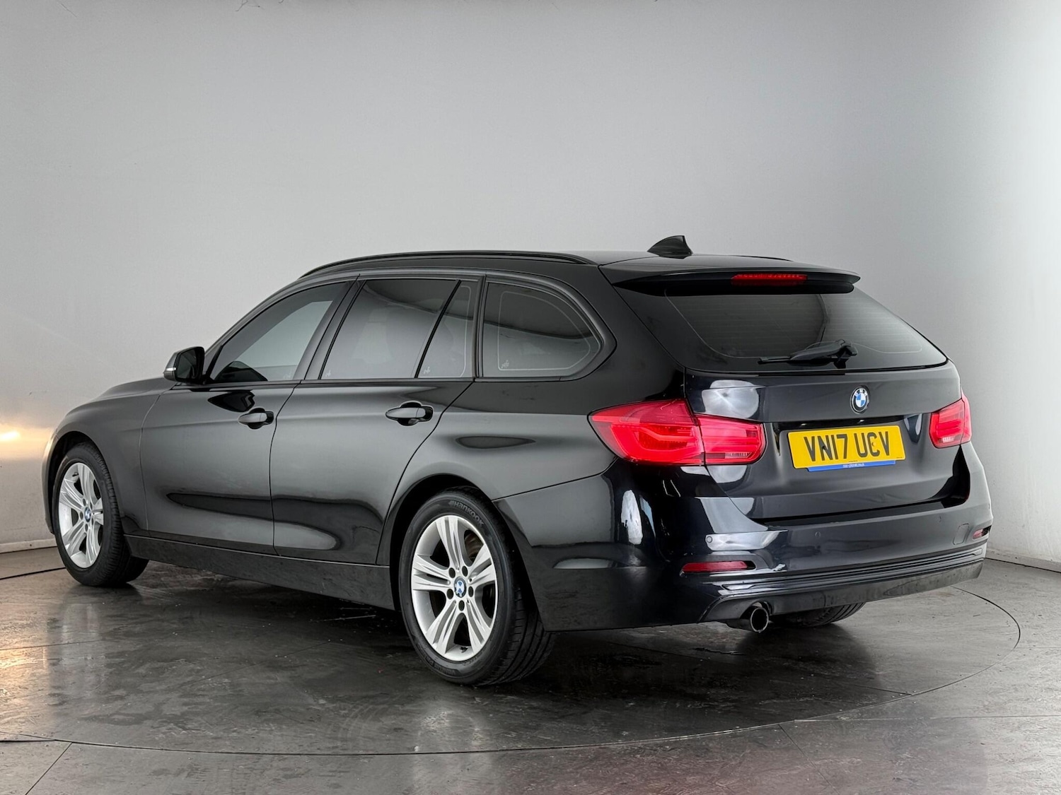 Used BMW 3 Series 2017 for sale - 77809252: Photo 4