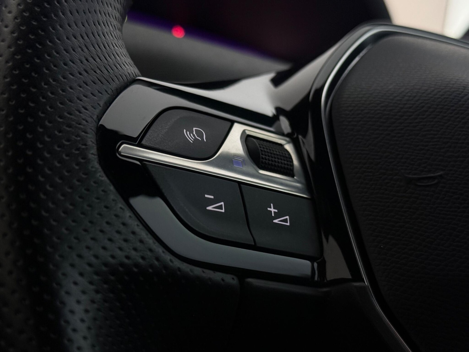 Used Peugeot 5008 2023 for sale - 77587417: Photo 14