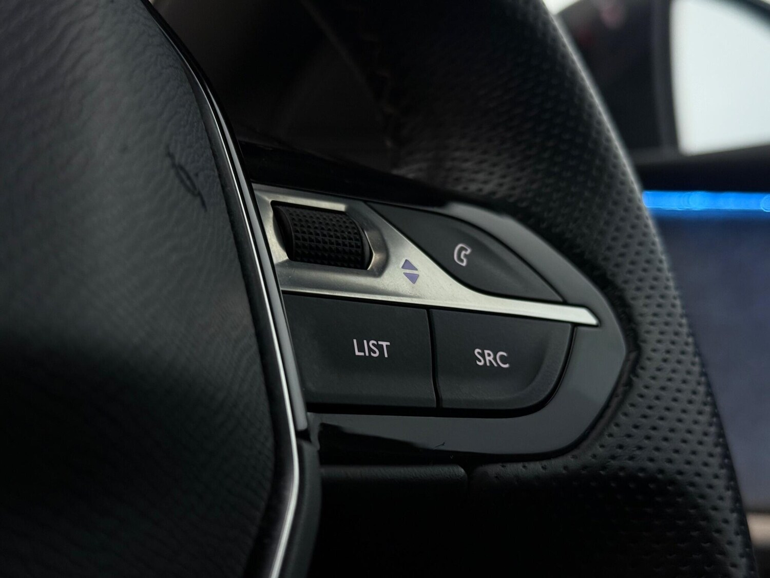 Used Peugeot 5008 2023 for sale - 77587417: Photo 16