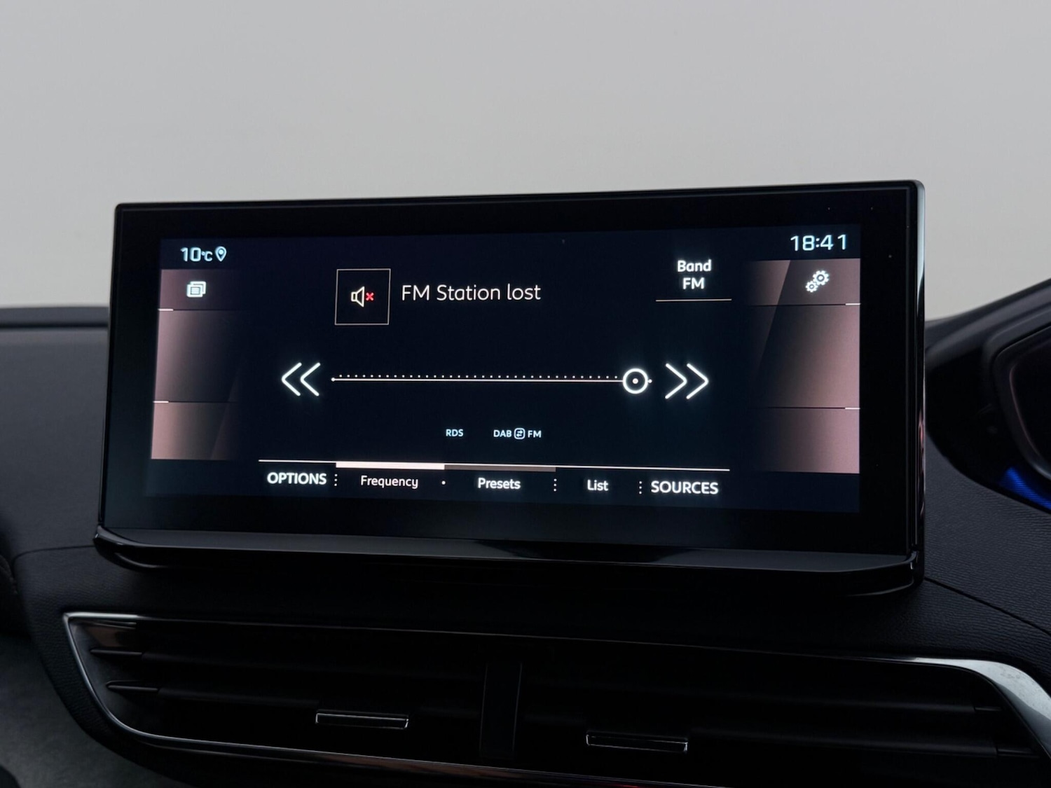 Used Peugeot 5008 2023 for sale - 77587417: Photo 21