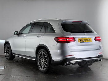 Used Mercedes-Benz GLC 2018 for sale - 77292166: Photo