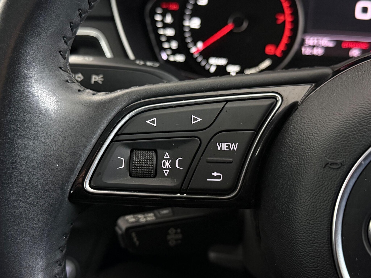 Used Audi A4 2016 for sale - 76689398: Photo 23