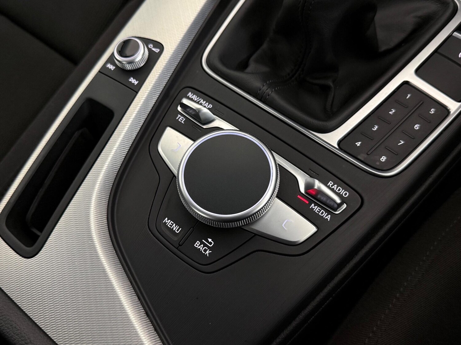 Used Audi A4 2016 for sale - 76689398: Photo 37