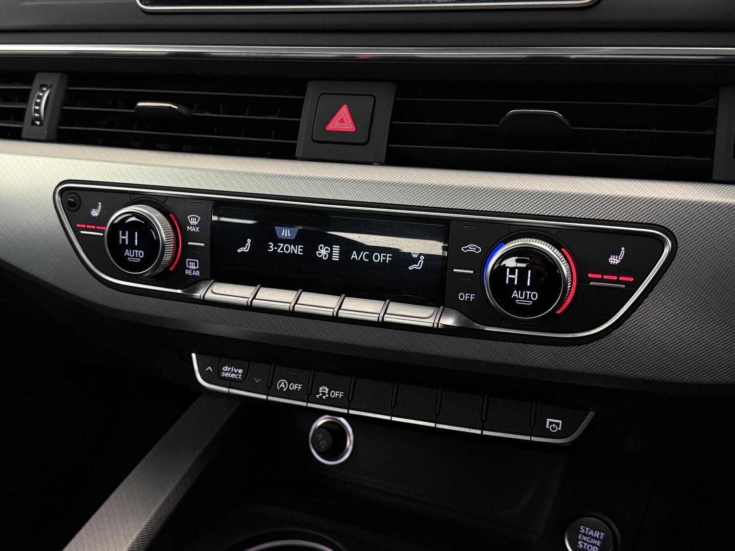 Used Audi A4 2016 for sale - 76689398: Photo 40