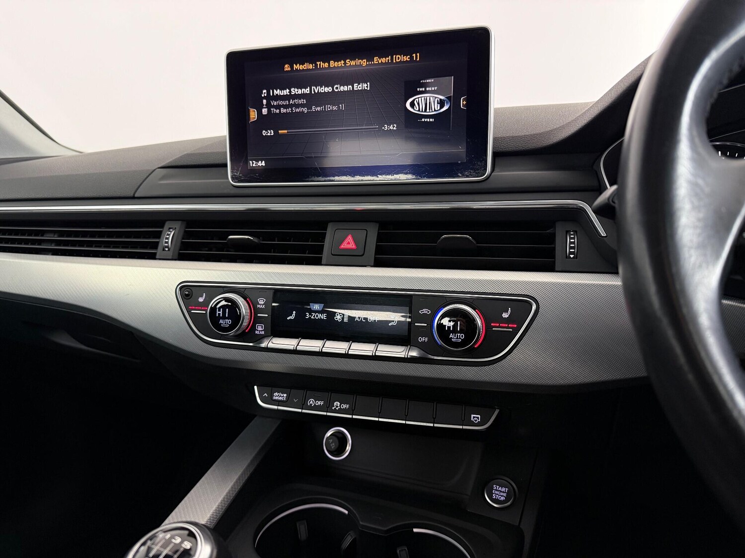 Used Audi A4 2016 for sale - 76689398: Photo 41