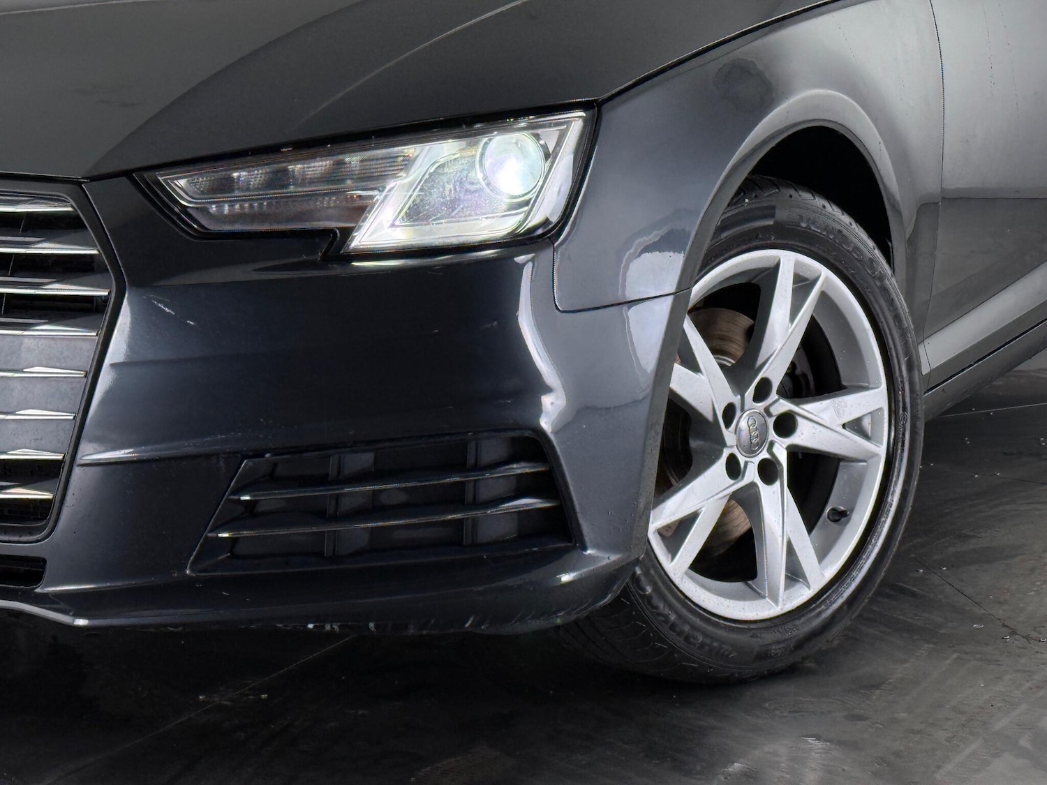 Used Audi A4 2016 for sale - 76689398: Photo 44