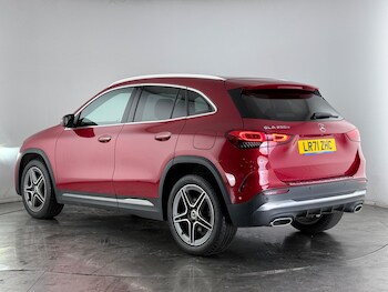 Used Mercedes-Benz GLA 2021 for sale - 77599186: Photo